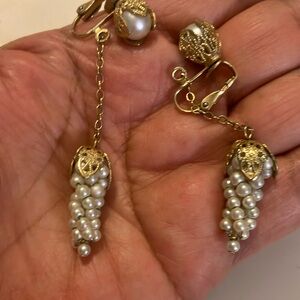 Elegant Gold and Pearl Drop Earrings